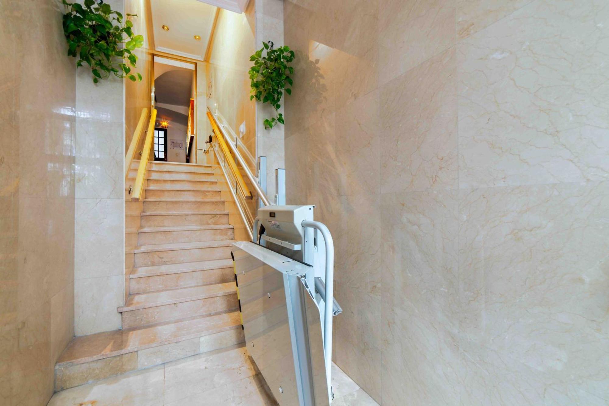 Piso Luminoso En Barrio De Salamanca Apartament Madryt